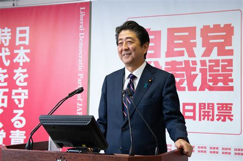 自民総裁選：安倍首相が連続3選、内閣改造へ Bloomberg