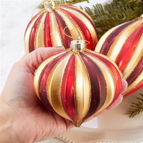 Burgundy Red And Gold Christmas Ornament Set New Items Factory