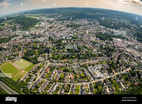 Ubersicht uber den stadtteil neheim hi-res stock photography and images ...