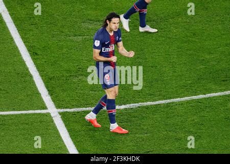 PSG S Edinson Cavani Celebrates After Scoring During The French First