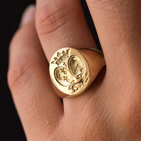 18 Karat Yellow Gold Mens Modern Signet Ring At 1stdibs