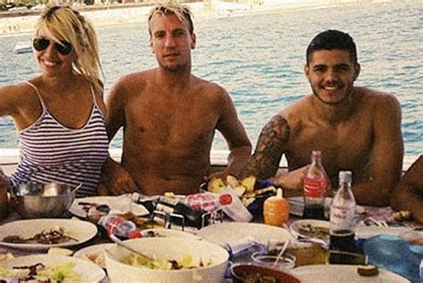 Maxi L Pez Diz Que Wanda Nara O Chama Quando Icardi Sai Para Concentrar