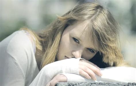 Wallpaper look girl blonde for mobile and desktop section девушки