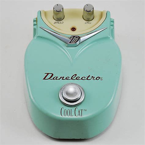 Danelectro Cool Cat Chorus Reverb España