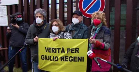 Caso Regeni Il Gup Sospende Il Processo E Dispone Nuove Ricerche