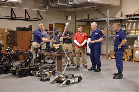 Army Delivers First Robots To Us Coast Guards National Strike Force