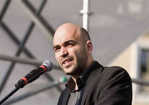 Camorra Processo Per Minacce A Saviano La Sentenza Nel Pomeriggio