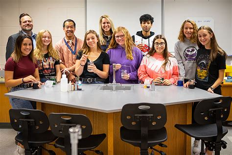 Ub Chemists National Crystal Contest Reaches Williamsville Teens