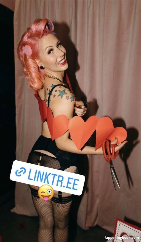 Annalee Belle Annalee B Nude OnlyFans Leaks Fappening FappeningBook