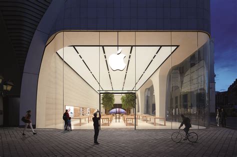 Gallery of The Iconic Architecture of Apple Retail Stores - 11