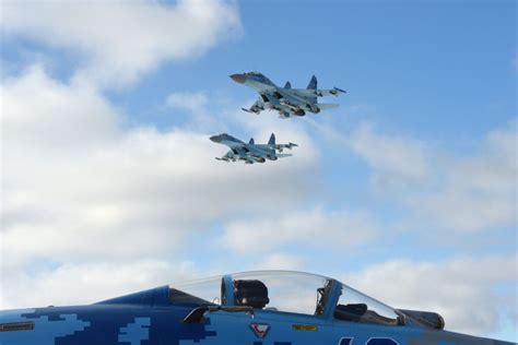 Quiénes dirigen los aviones Conoce a los líderes del cielo