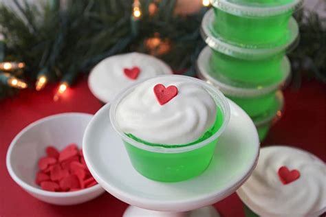 Grinch Jelly Shots