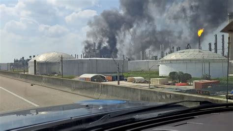 Officials Investigate Texas Petrochemical Plant Fire That Sent 9