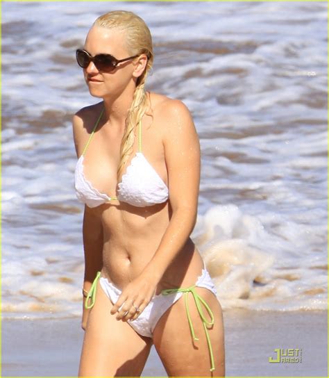 Anna Faris Is A Bikini Babe Photo 2000301 Anna Faris Bikini Chris