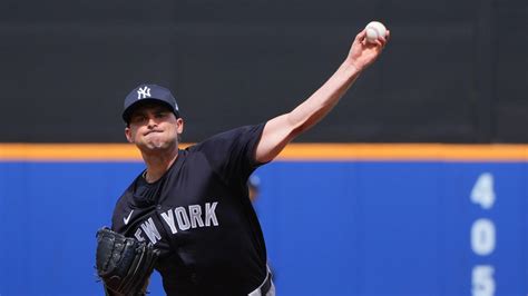 Yankees Outright Lefty Bullpen Arm Off The Major League Roster Yardbarker