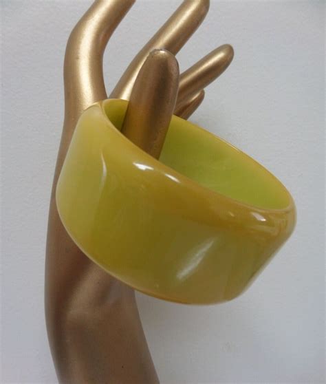 Vintage Wide Bracelet Old Plastics Lucite Bakelite Era Lemon Lime Swirl