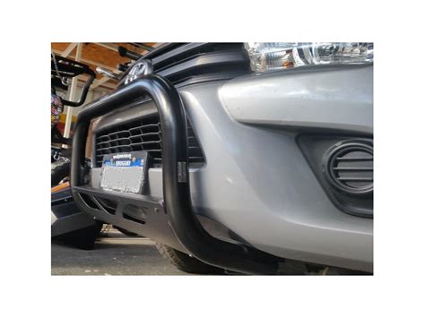 Defensa Negra Con Chap N Para Toyota Hilux Revo All Power Equipamientos