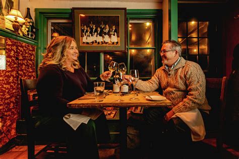 The Most Romantic Restaurants For Date Night In Connecticut