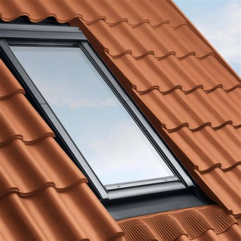 Raccord EDW pour fenêtre de toit Velux SK06 114 0 CM x 118 0 CM