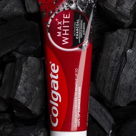 Blancheur Colgate Max White Charbon Actif