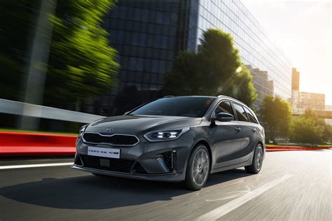 Kia Ceed Sw 2019 Cosmo Blue - KIA Ceed Review