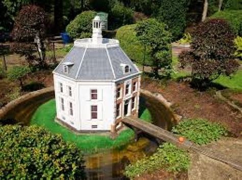 Drakensteyn Castle Baarn Netherlands Top Attractions Things To Do