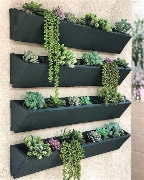 Vertical Garden Solusi Taman Dengan Lahan Terbatas Sarae Id