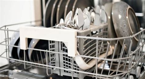 Dishwasher Leaving White Residue Soapy Dishes