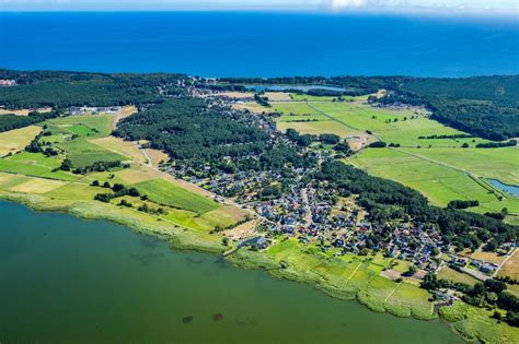 Seebad Loddin Aus Der Vogelperspektive Ortskern Am Uferbereich Des