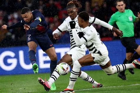 Ligue Mbapp Acaba Sustituido En El Empate A Ltima Hora Del Psg