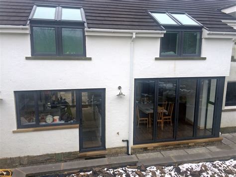 Marlin Windows Visofold 1000 Bi Fold Doors Alitherm 800 Windows And An Alitherm Plus Door