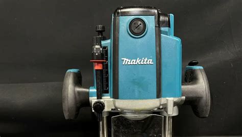 Makita RP1800 Plunge Router Instruction Manual