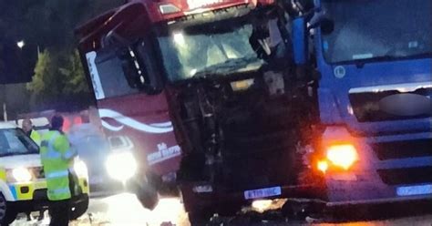 M25 Crash Live Rush Hour Chaos As Two Lorries Crash In North London