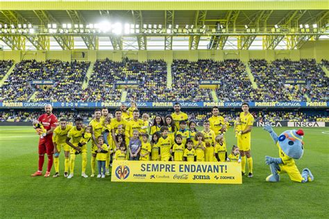 Una Nochevieja M Gica En La Cer Mica Web Oficial Del Villarreal Cf