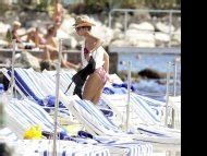 Naked Natalie Imbruglia Added 07 19 2016 By Hattilah