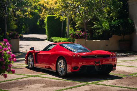 2003 Ferrari Enzo Sets New World Record for an Online Auction ...