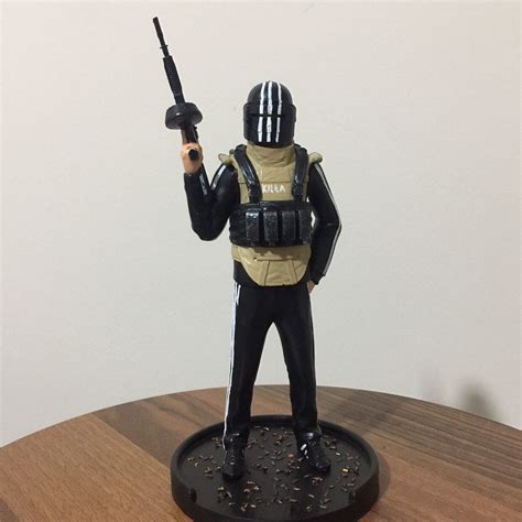 Escape From Tarkov Killa Figure Statue 3d Printed Painted - Etsy Ireland