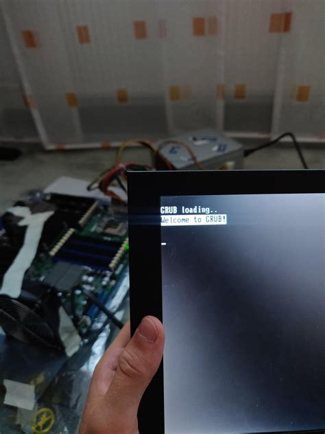 Installed proxmox and it worked. After rebooting this screen is stuck ... 