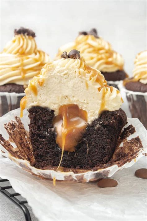 Chocolate Caramel Cupcakes Spatula Desserts