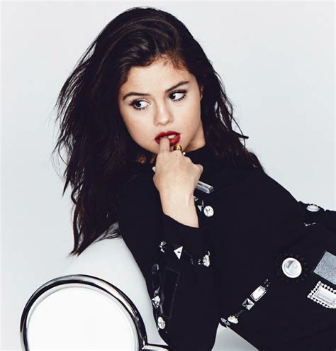 Selena Gomez Love Of Life Insta Nobita Ashu Selena Gomez Photoshoot