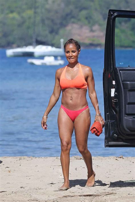 Jada Pinkett Smith Bikini Candids On Vacation In Hawaii July 2015