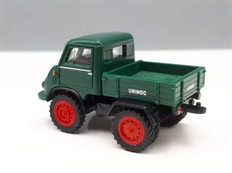 WIKING 1 87 UNIMOG U 401 mit Doppelbereifung Moosgrün AK45 036 EUR