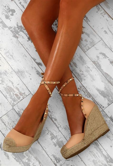 Pink Boutique Sunset Lover Nude Studded Platform Wedges Heels Wedge Shoes Womens Sandals Wedges