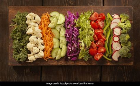 Eating Raw Fruits And Vegetables May Boost Mental Health - Study; 5 ...