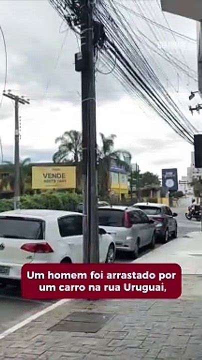 Motorista Joga Carro Em Cima De Homem Que Batia Em Mulher V Deo