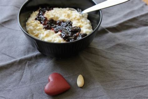 Danish Risalamande (Christmas Rice Pudding) - Adamant Kitchen