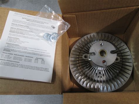 Carquest 215046 Heavy Duty Engine Cooling Fan Clutch New Free Shipping