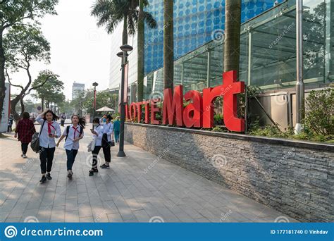 Hanoi, Vietnam - Mar 21, 2019: Lotte Mart Logo Sign Of Lotter Center ...