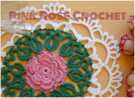 Pink Rose Crochet Centrinho Quadrado Branco Flor