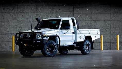 Toyota Land Cruiser Single Cab Truck Has Camper-Friendly Mods ...